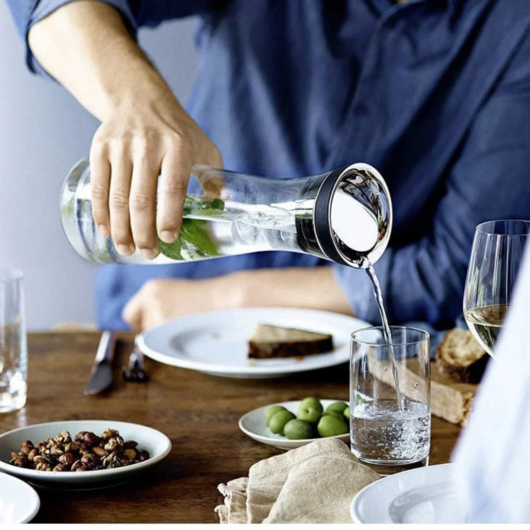 Glass Carafe with Lid Stainless Steel Fruit Skewer, Heat Resistant Water Pitcher for Ice Tea Juice Hot or Cold Water 1.2/1.5L