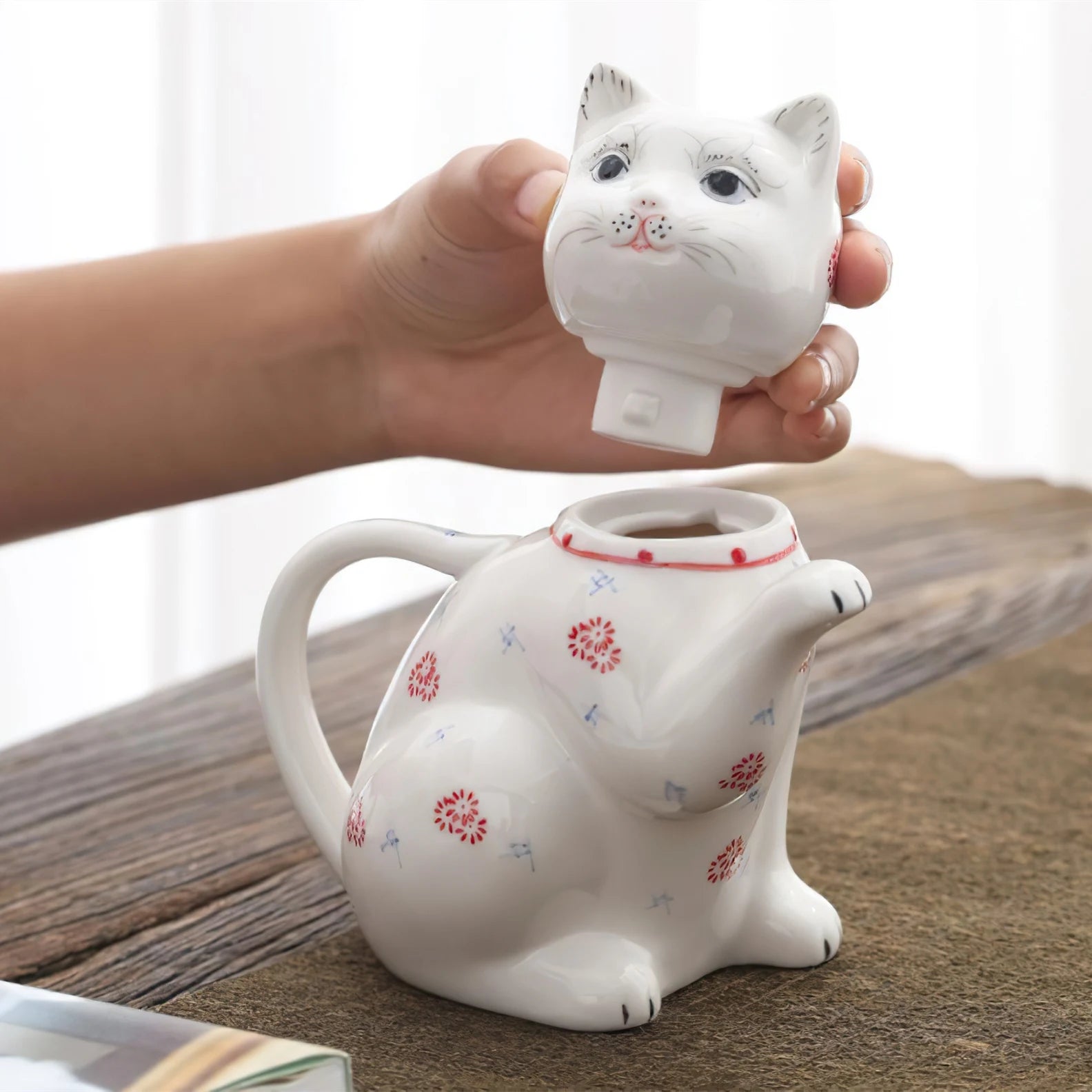 Ceramics Teapot WaterWare Cat Kettle Porcelain FlagonPot Drink Juice Bottle Bone China Jug Drinkware Household Kitchen Supplies