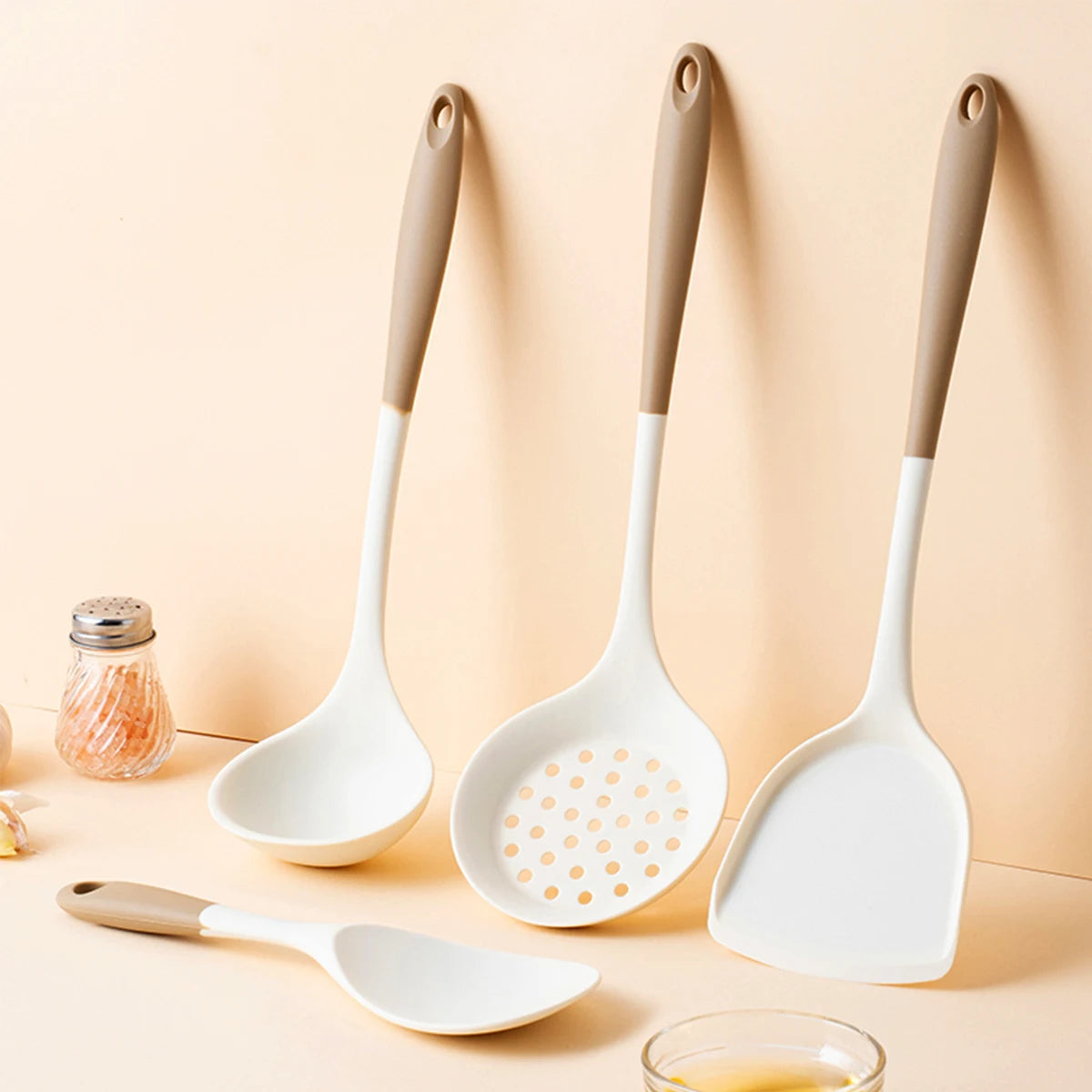 4Pcs Silicone Cooking Utensils Set Heat-resisting Kitchenware For Kitchen Non-stick Cooking Tools Set Spatula Shovel Rice Spoon