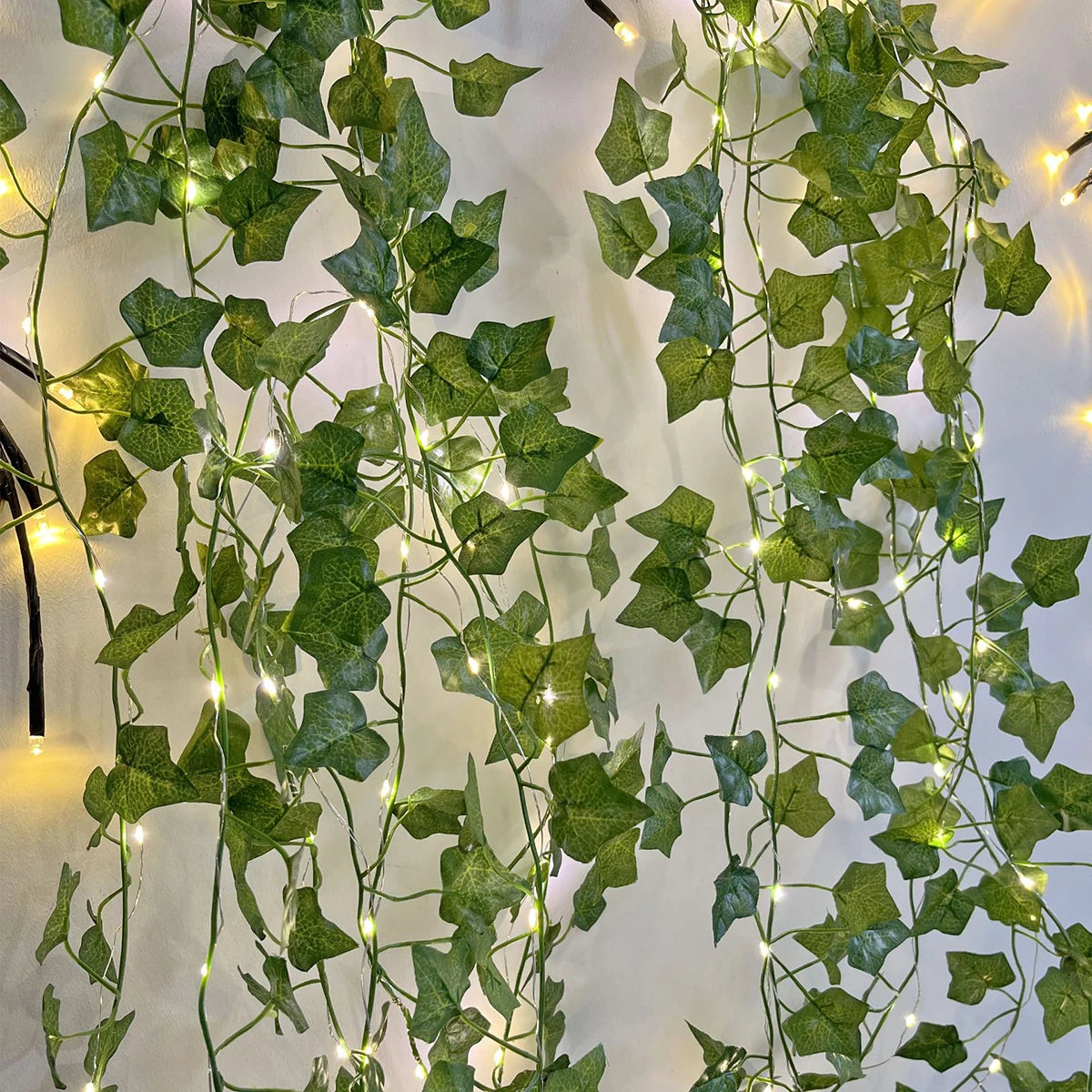Flower Green Leaf String Lights USB And Battery Powered Ivy Vine Fairy Lights Garland For Party Christmas Courtyard Decoration