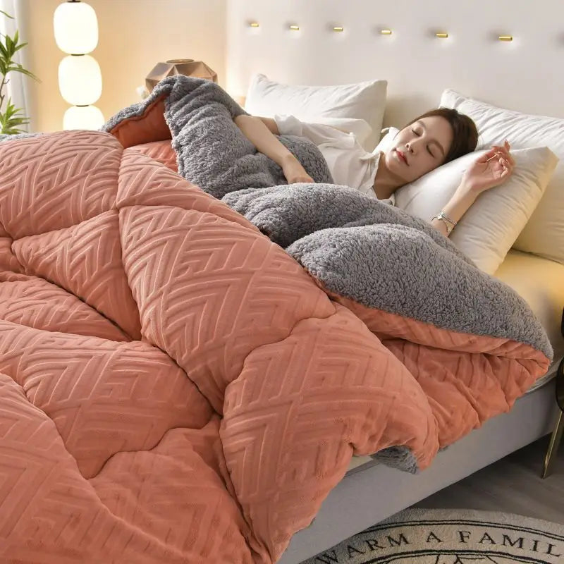 Super Warm Lamb Cashmere Quilt Winter Blanket Velvet Fabric Quilts Thickened Comforter Core Queen Full Size Weighted Blankets
