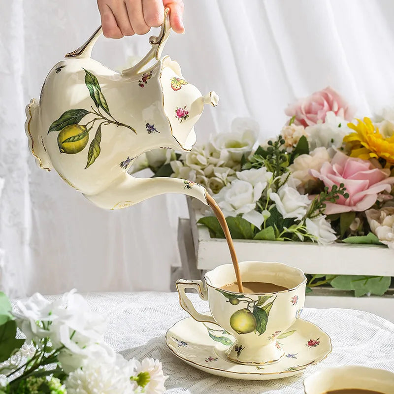 Vintage European-style Coffee Mug Afternoon Tea Set Tape Disc Teapot Kettle Lemon Pattern Porcelain Handle Cup Mugs Coffee Cups